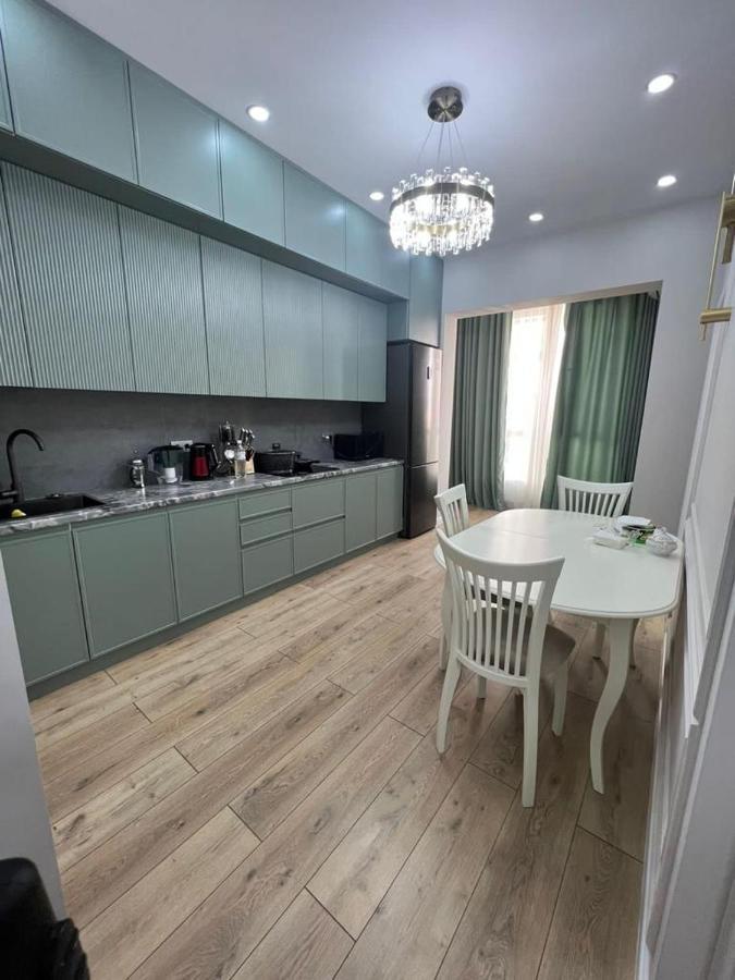 Apartamento Business Almatý Exterior foto